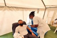 Vaccination contre la Covid-19 : L’appel de Franck Nguema aux sportifs