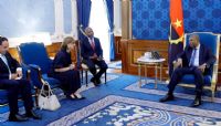 OLHAI PARA O QUE ANGOLA DIZ E NÃO PARA O QUE FAZ