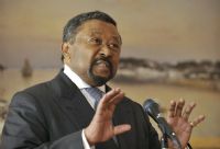 
				
			Politique / Jean Ping exige un gouvernement représentatif et condamne les assassinats racistes en Libye. 
			
		










