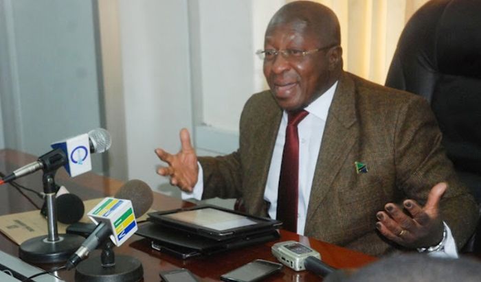 Mwakyembe aagiza matrekta bandarini kutumika kwa kilimo